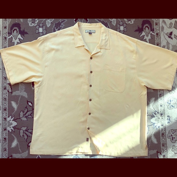 Tommy Bahama Other - Tommy Bahama Men’s Short-Sleeved Dress Shirt